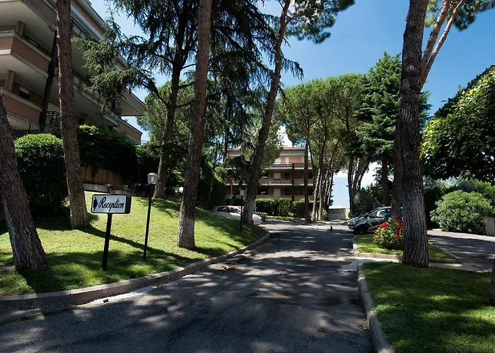 Park Hotel Blanc Et Noir Roma